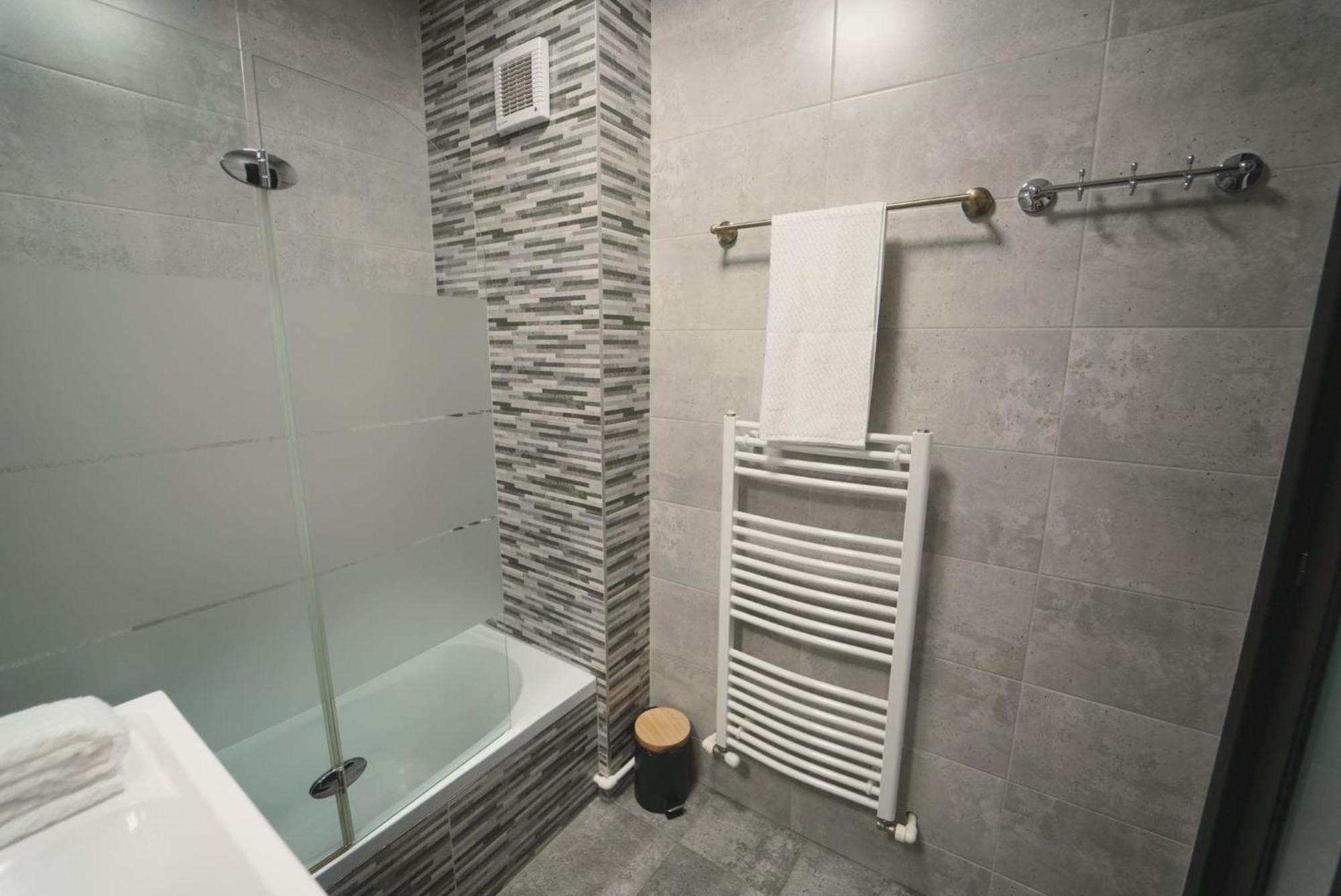 Luxury Apartament Ultracentral Of Suceava Esplanada 외부 사진